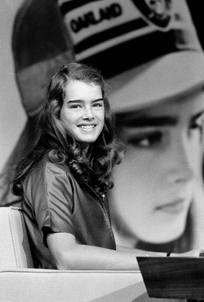 Актриса/модель Брук Шилдс на съемках NBC. "Сегодня шоу," 2 апреля 1979 года. (AP Photo/Dave Pickoff)
