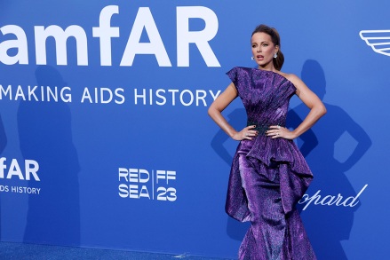 Кейт Бекинсейл на гала-концерте amfAR «Кино против СПИДа» в рамках 76-го ежегодного Каннского кинофестиваля в отеле Hotel du Cap-Eden-Roc на мысе Антиб, Франция, 25 мая 2023 года. Некоммерческая организация Американский фонд борьбы со СПИДом Исследование (amfAR) было создано в 1985 году. Гала-концерт amfAR - 76-й Каннский кинофестиваль, Кап Дантиб, Франция - 25 мая 2023 г.