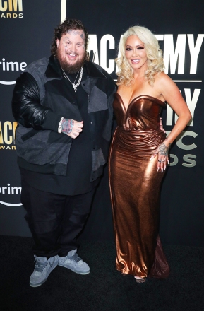 Jelly Roll and Bunnie Xo Academy of Country Music Awards, Прибытие, Фриско, Техас, США, 11 мая 2023 г.