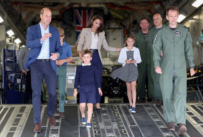 Королевская семья посетила выставку Air Tattoo в RAF Fairford