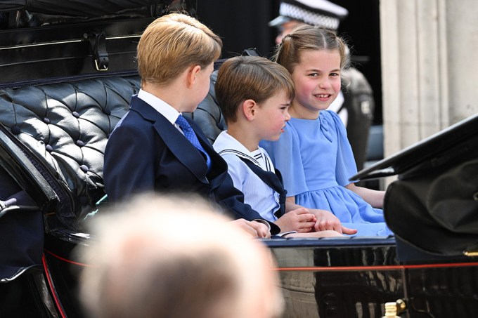 Принц Джордж, принц Луи и принцесса Шарлотта примут участие в Trooping The Color в 2022 году